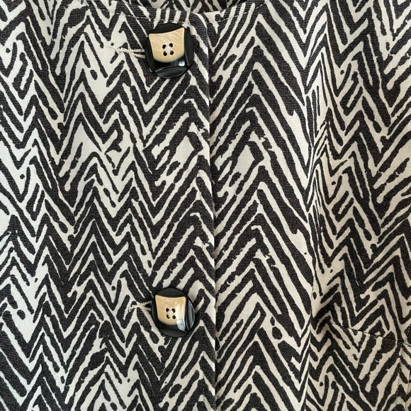 Cabi Short Sleeve Blazer Jacket Blouse Size Medium - Picture 2 of 11